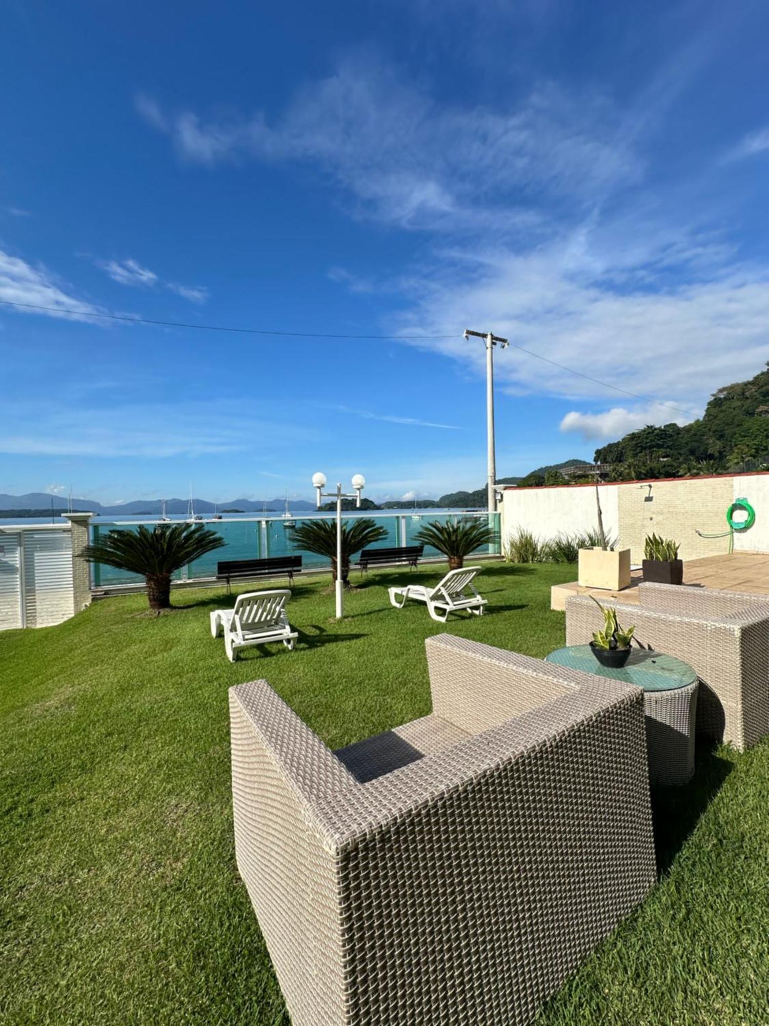 Praia Grande, Angra dos Reis Exterior foto